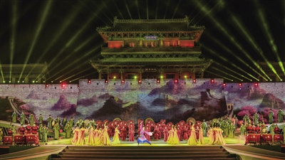 图为6月27日，2023　年山西省第九次旅游发展大会暨云冈文化旅游季开幕式在大同古城南城墙关城举行。张燕伟摄