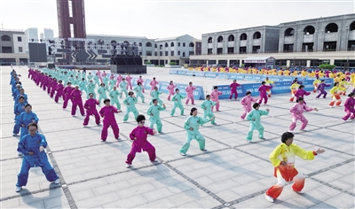 图为交流展示活动现场。戎禹仁摄 图为交流展示活动现场。戎禹仁摄