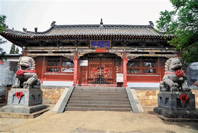 图为焦山石窟寺山门。韩堃摄