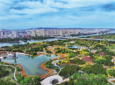 御河两岸风光秀美,大同城市魅力四射。张占兵摄 御河两岸风光秀美,大同城市魅力四射。张占兵摄
