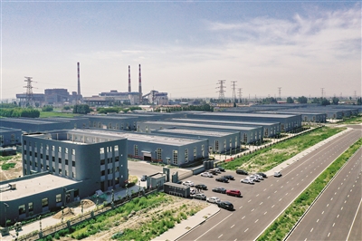 图为云冈经开区标准化厂房一期外景。韩堃摄