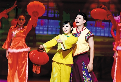 图为大型民歌音乐剧《走西口》演出现场。于宏摄