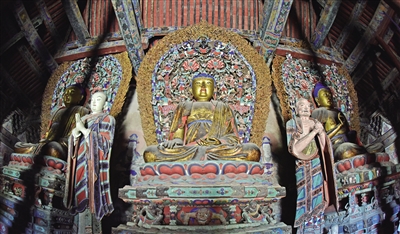 云林寺彩塑、壁画、悬塑三绝汇于一殿。 云林寺彩塑、壁画、悬塑三绝汇于一殿。