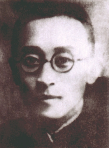 1942年5月，日军集中兵力对太行根据地进行大“扫荡”，中共中央北方局秘书长兼八路军前方总部秘书长张友清在突围时不幸被俘，受尽摧残和折磨，但他坚贞不屈，后牺牲在日军战俘集中营“太原工程队”。图为张友清烈士。