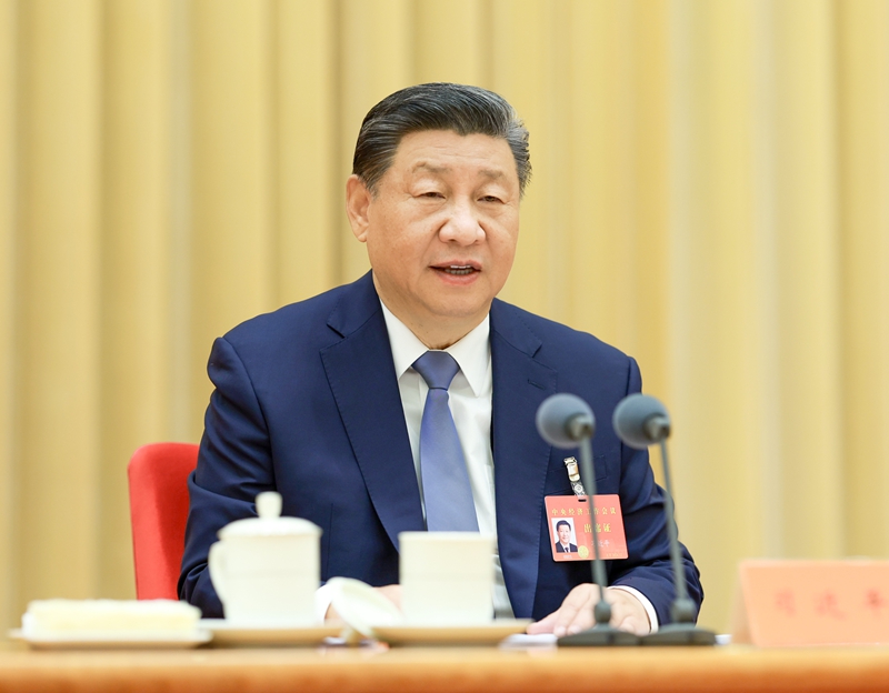 12月11日至12日，中央经济工作会议在北京举行。中共中央总书记、国家主席、中央军委主席习近平出席会议并发表重要讲话。新华社记者 鞠鹏 摄